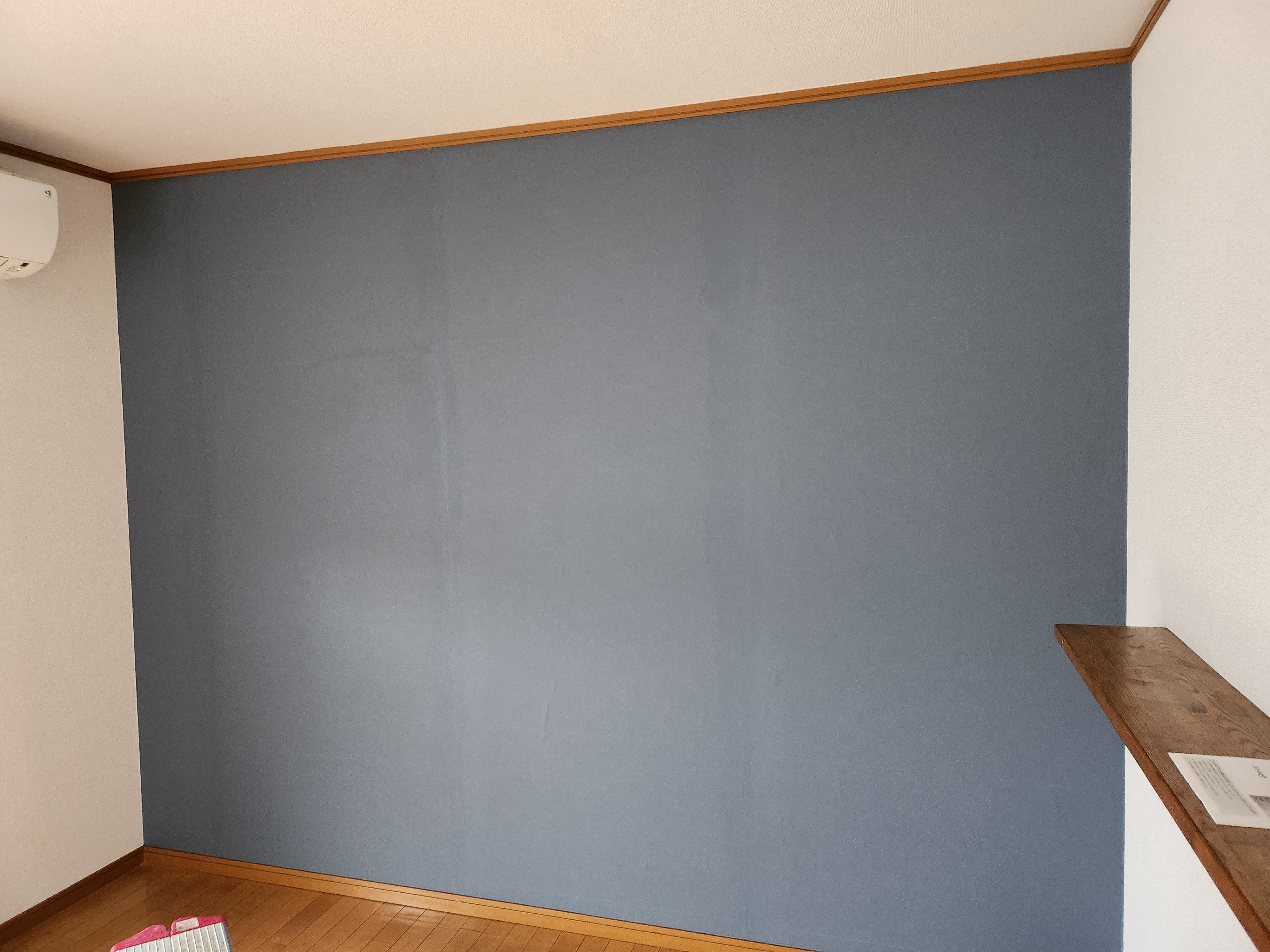 洋間アクセントクロス張り替えの画像